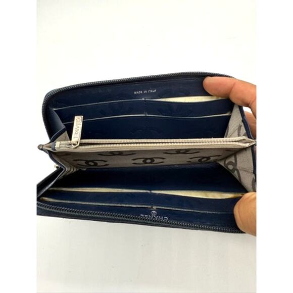 Chanel NAVY Cambon Line Round Long Zip Around Organizer Wallet*Great Condition - Picture 7 of 12